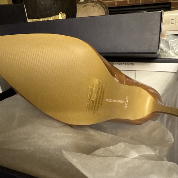 French Connection Patent Faux Leather Pumps US Size 8.5 - Picture 11 of 11